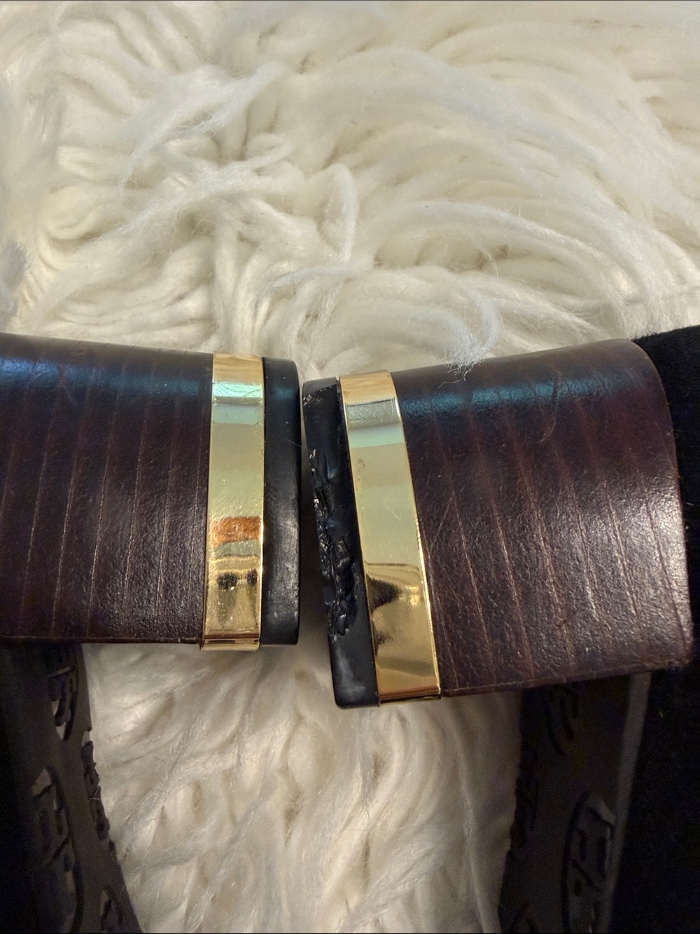 Tory Burch Black Suede Flats with Gold Logo Medallion size 7.5 fair condition - Picture 5 of 10